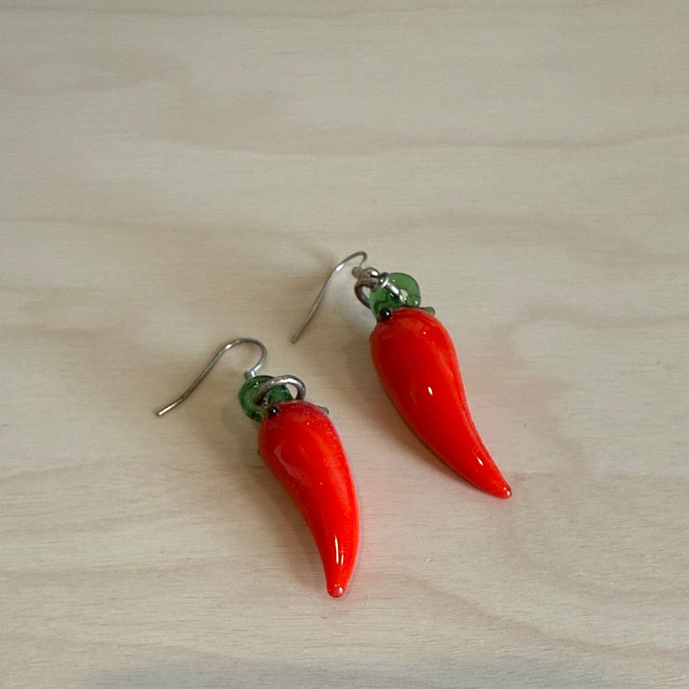 Vintage Glass Chili Pepper earrings